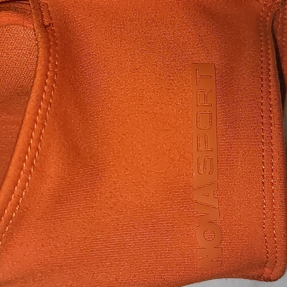 Orange sports bra - Picture 10 of 17